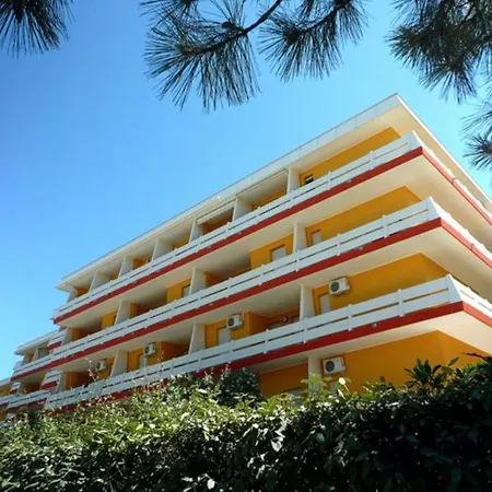 Modern Front Бибионе